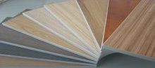 制作衣柜时选择那种柜体板材比较好？